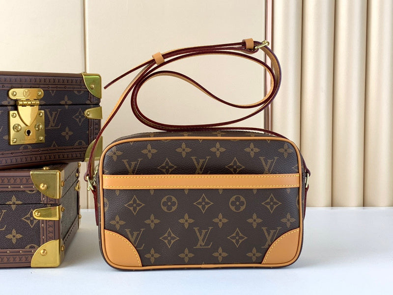 MC-LV-Bags-4662