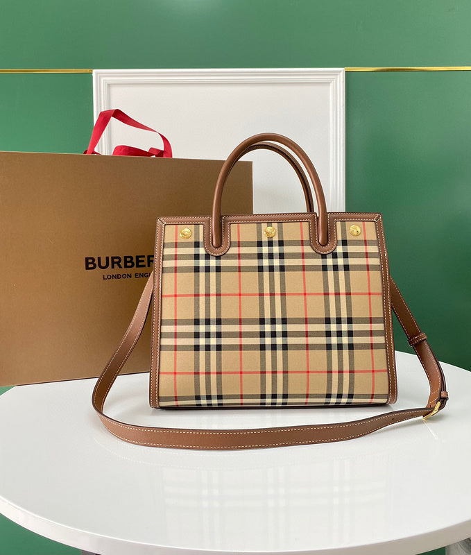 MC-Burberry-638