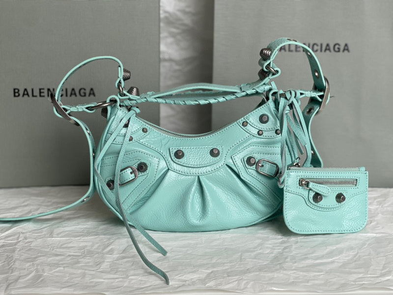 MC-Balenciaga-1838