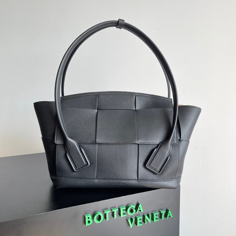 MC-Bottega Veneta-2405