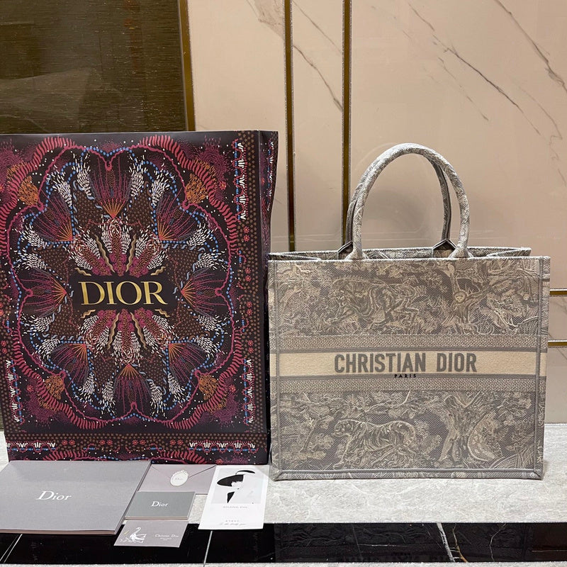 MC-Christian Dior-4249