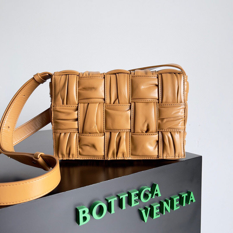 MC-Bottega Veneta-2409
