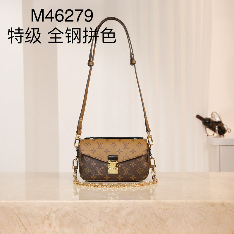 MC-LV-Bags-4678