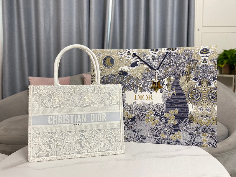 MC-Christian Dior-4260