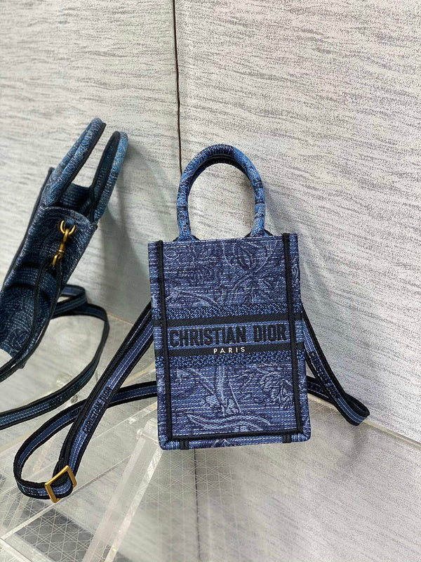 MC-Christian Dior-4268