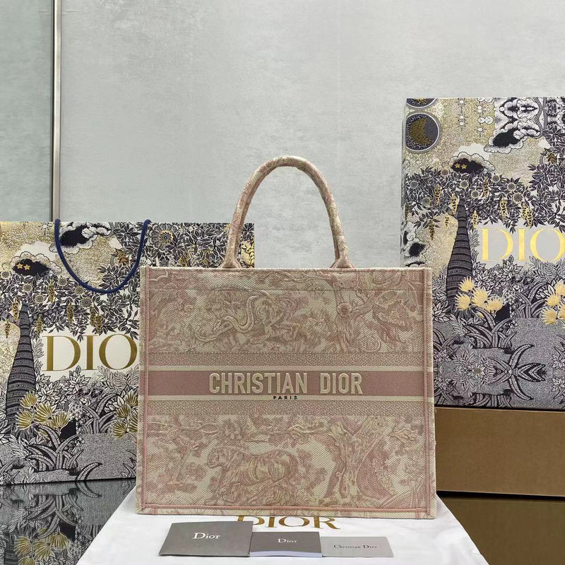 MC-Christian Dior-4270