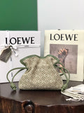 MC-Loewe-1205