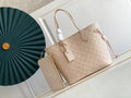 MC-LV-Bags-4710