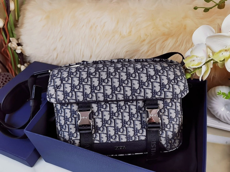 MC-Christian Dior-4293