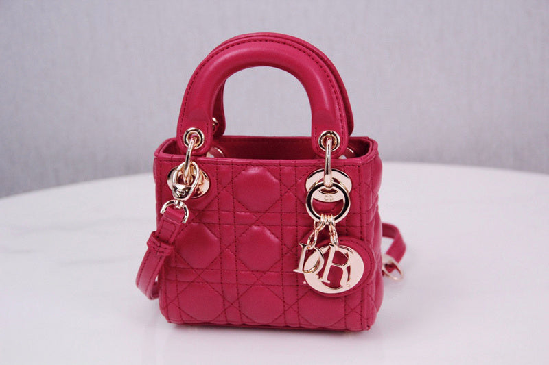 MC-Christian Dior-4305