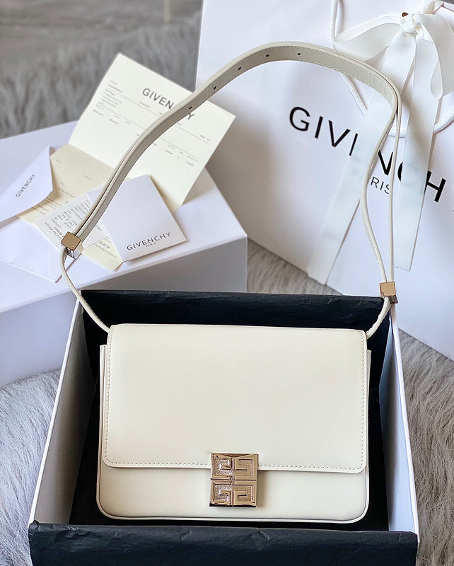 MC-GIVENCHY-624