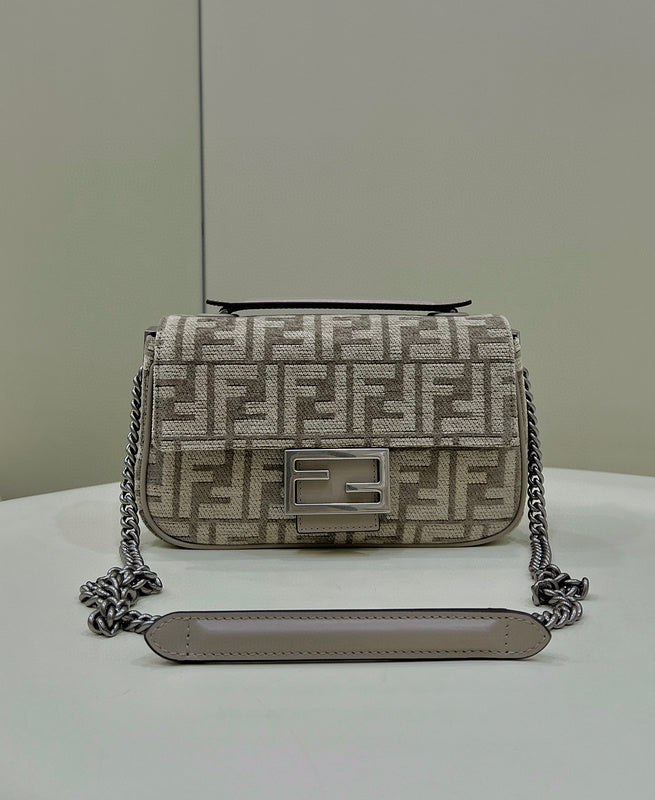 MC-FENDI-4524