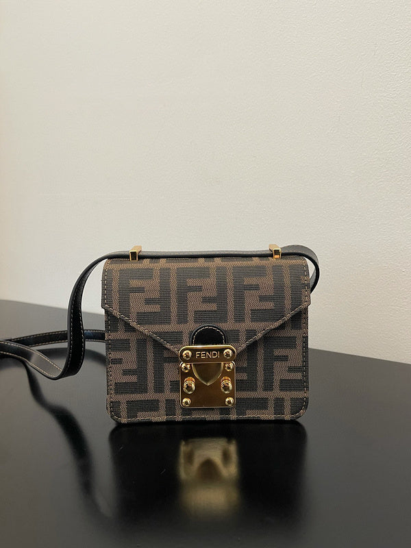 MC-FENDI-4529