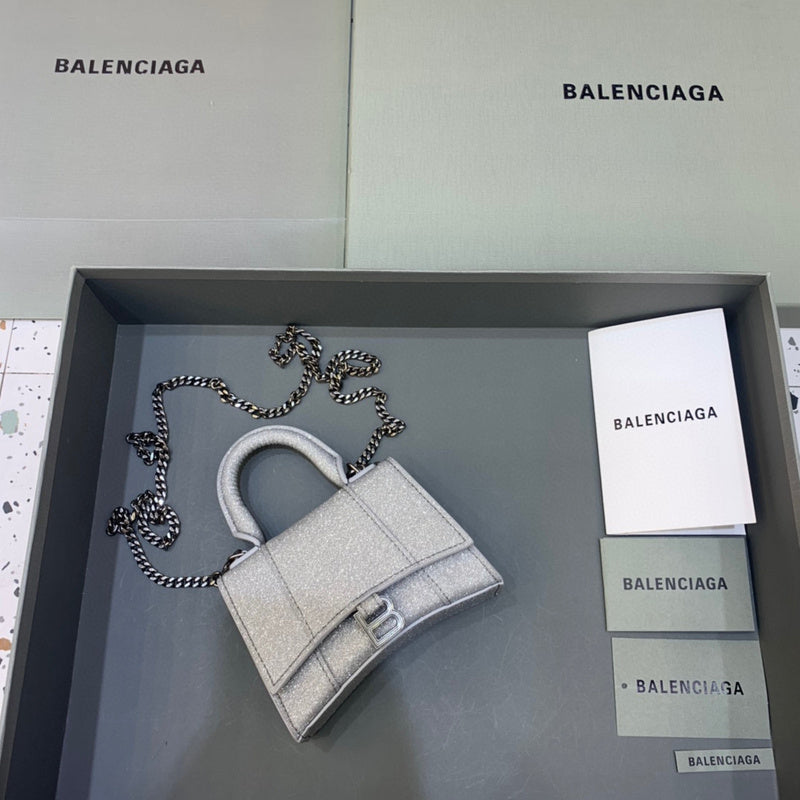 MC-Balenciaga-1857
