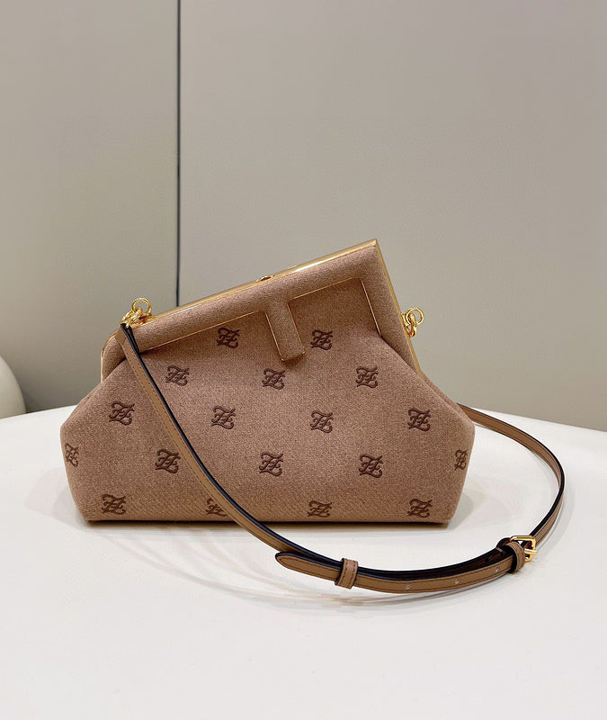 MC-FENDI-4533