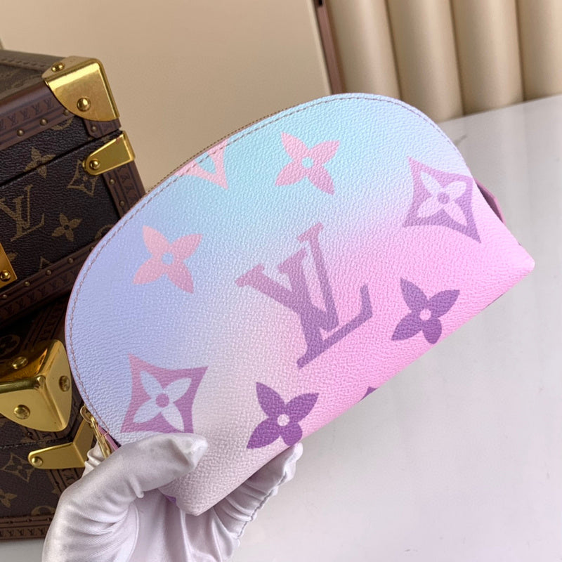 MC-LV-Bags-4739