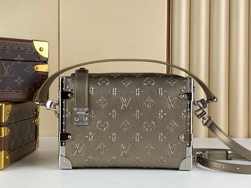 MC-LV-Bags-4744