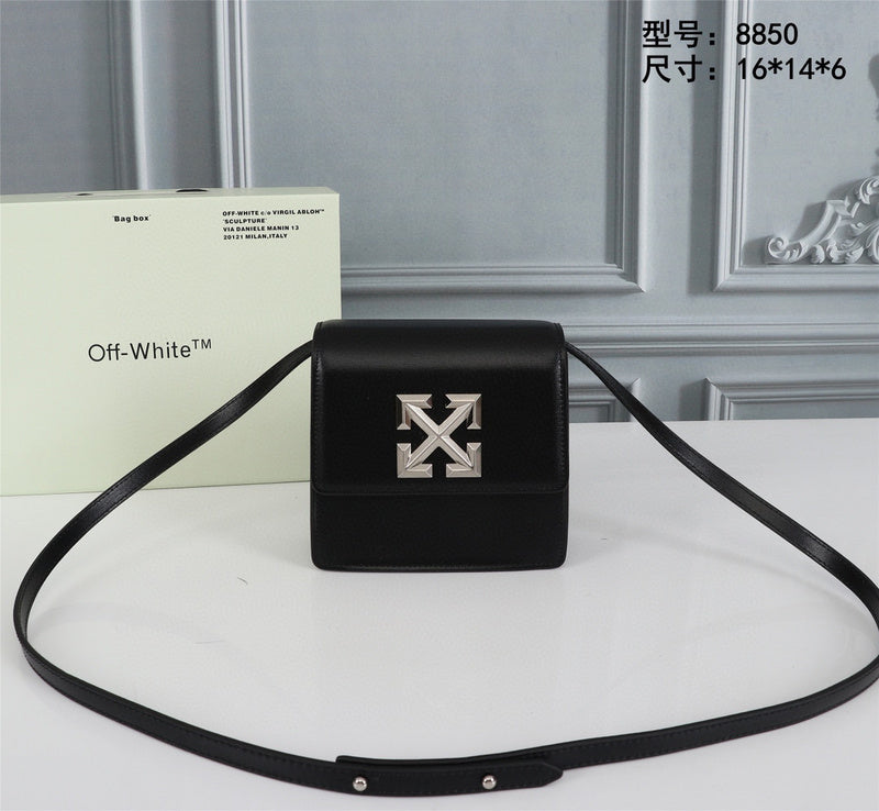 MC-OFF White-613