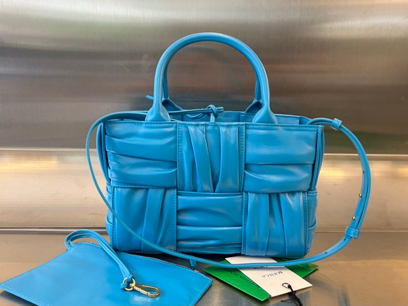 MC-Bottega Veneta-2445