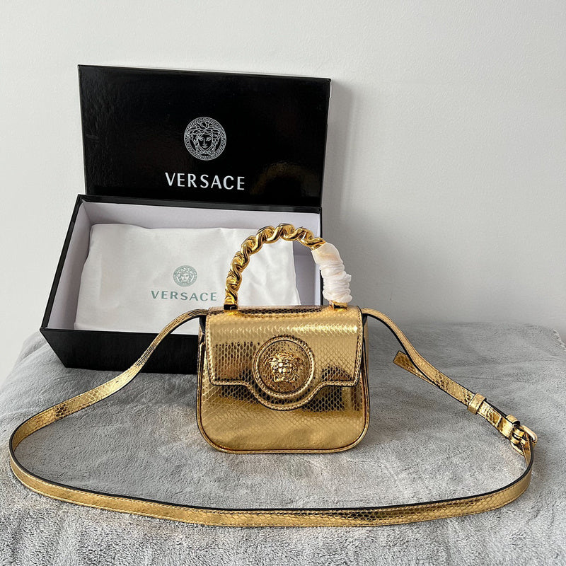 MC-Versace-070