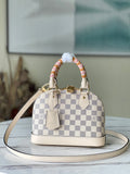 MC-LV-Bags-4771
