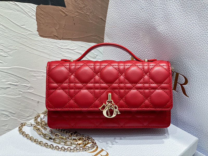 MC-Christian Dior-4356