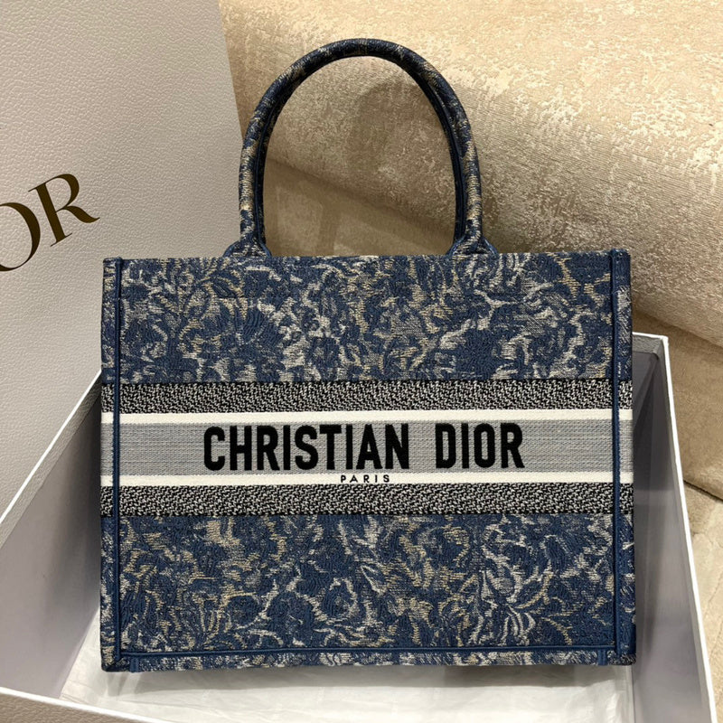 MC-Christian Dior-4361