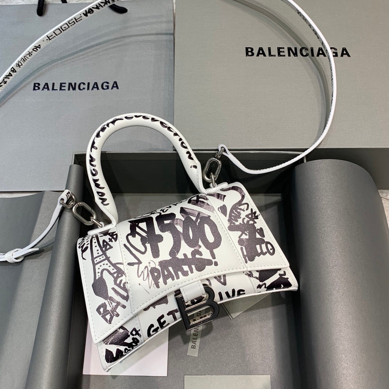 MC-Balenciaga-1885