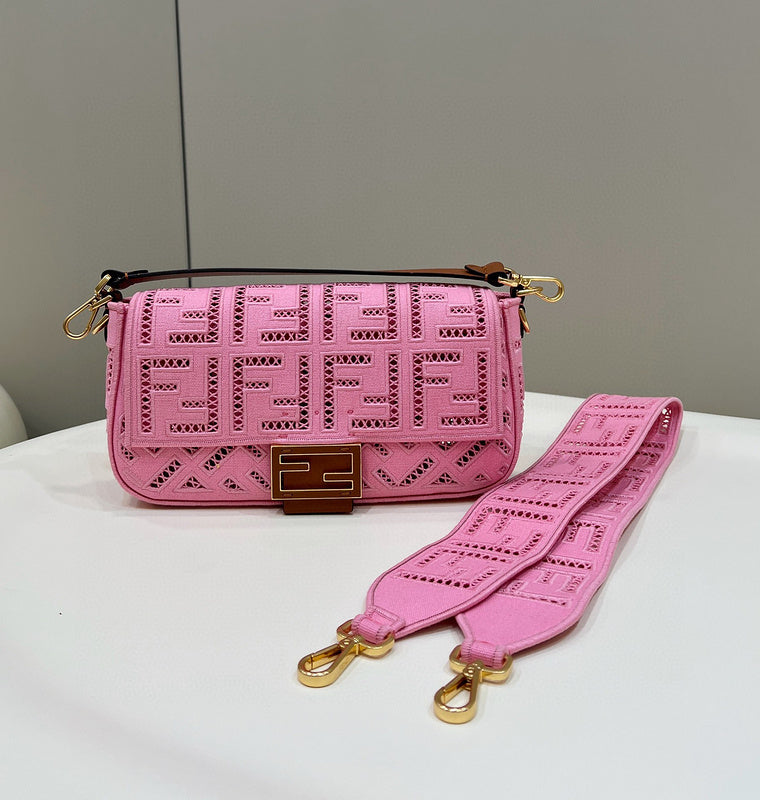 MC-FENDI-4588