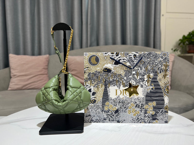 MC-Christian Dior-4368
