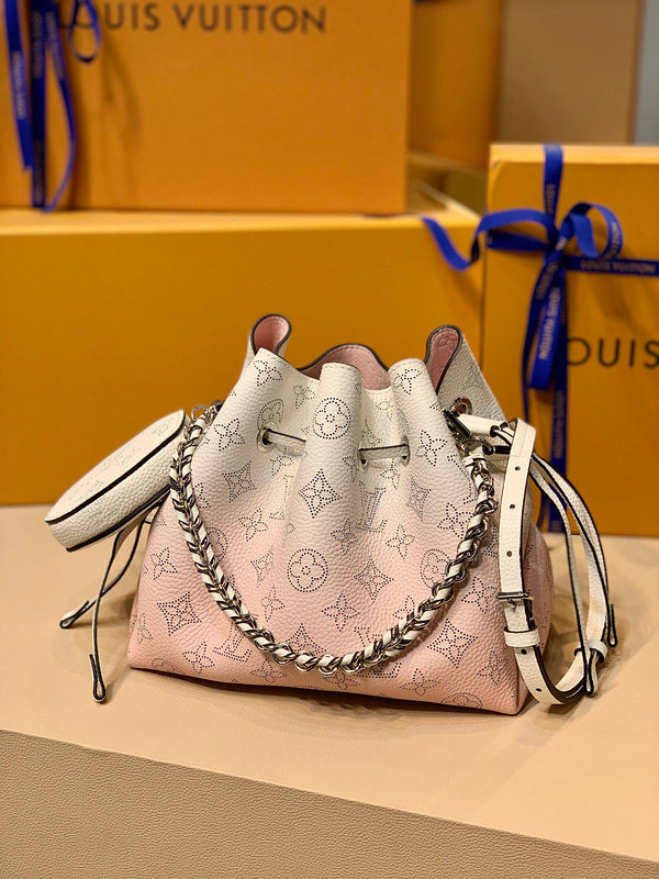 MC-LV-Bags-4796