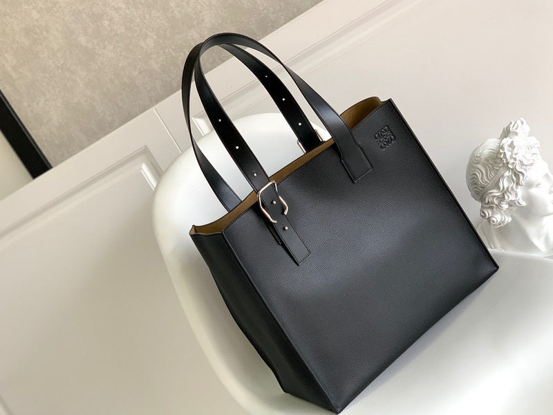 MC-Loewe-1232