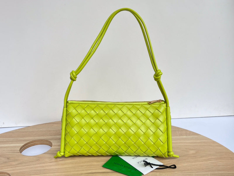 MC-Bottega Veneta-2456