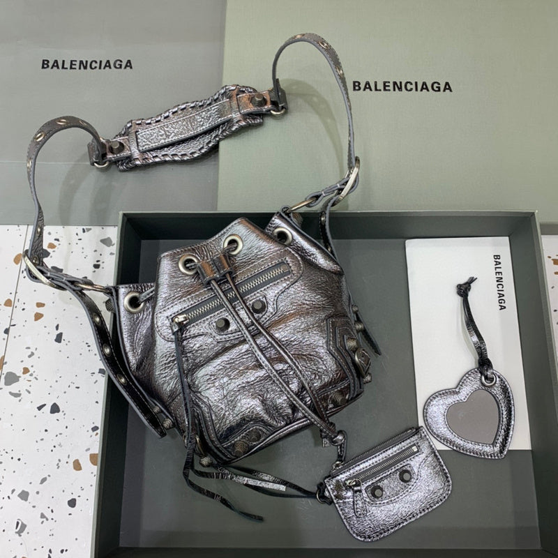 MC-Balenciaga-1890
