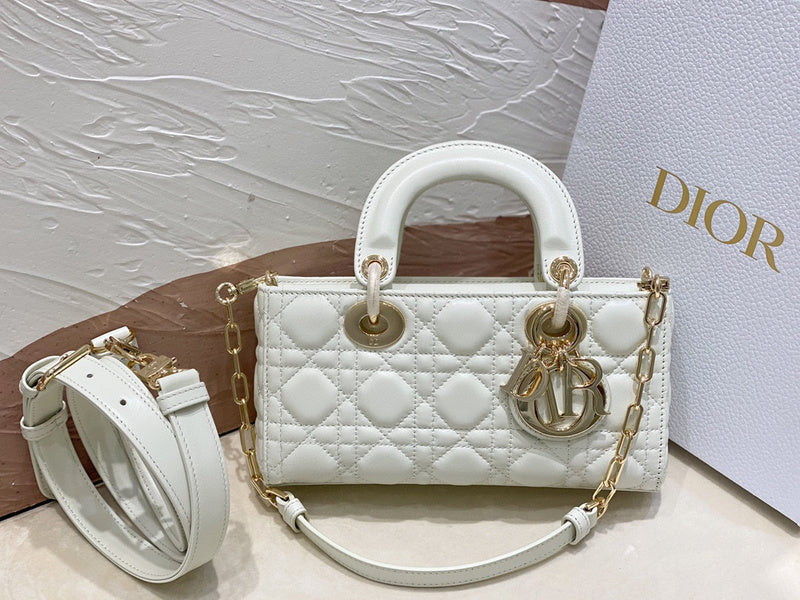 MC-Christian Dior-4383
