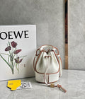 MC-Loewe-1235