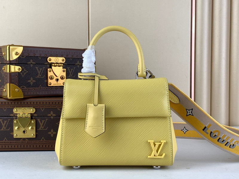 MC-LV-Bags-4812