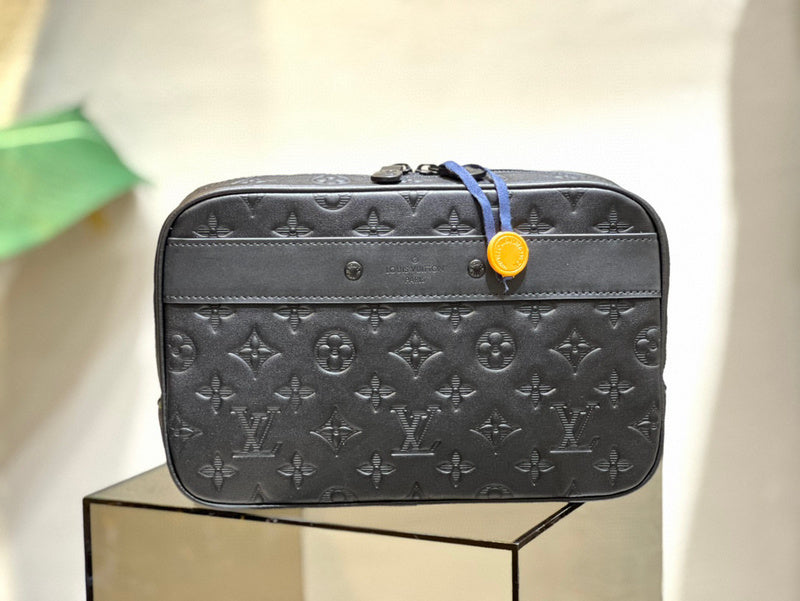 MC-LV-Bags-4826