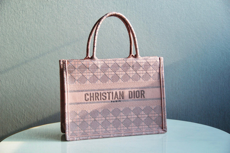 MC-Christian Dior-4408