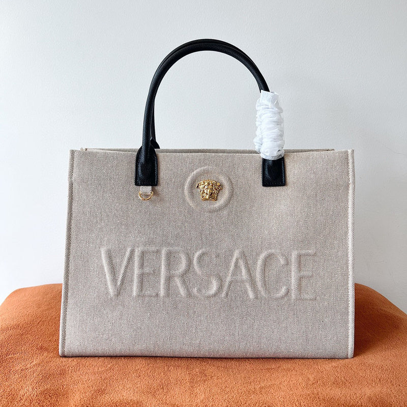 MC-Versace-071