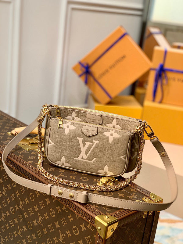 MC-LV-Bags-4841