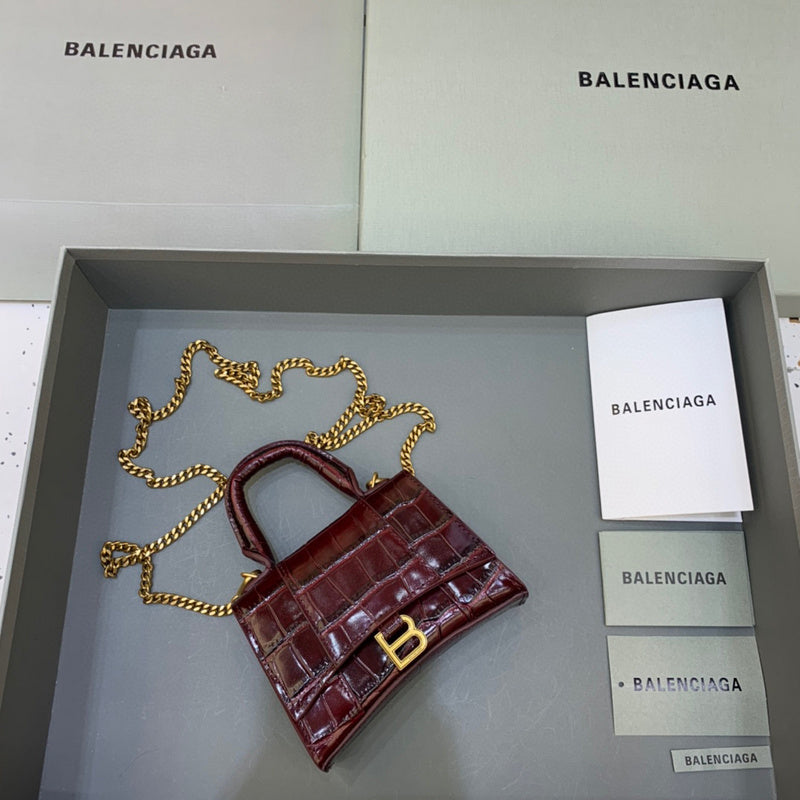 MC-Balenciaga-1901