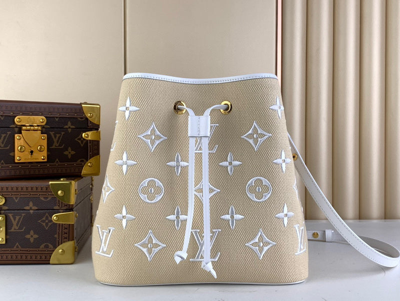 MC-LV-Bags-4856