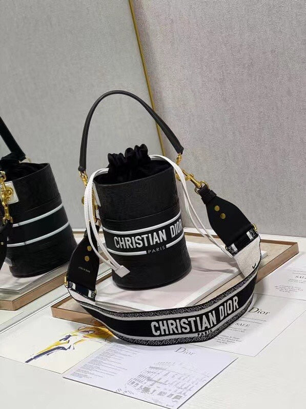 MC-Christian Dior-4427