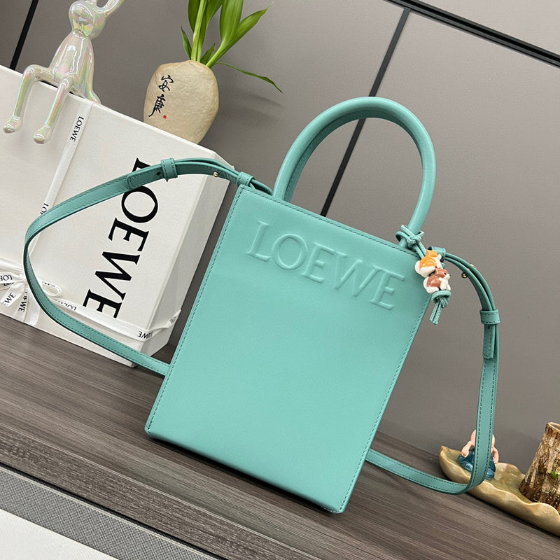MC-Loewe-1247