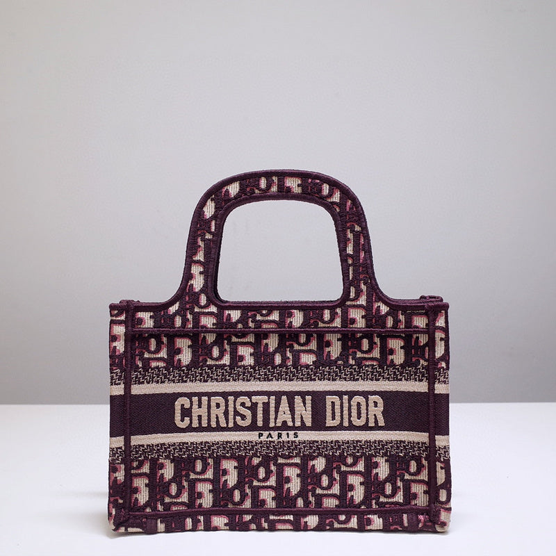 MC-Christian Dior-4430