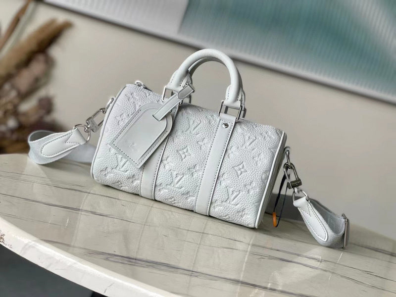 MC-LV-Bags-4867