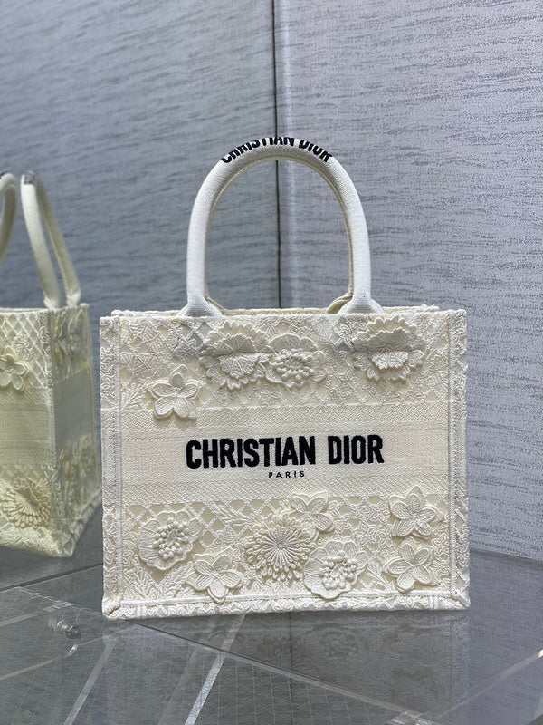 MC-Christian Dior-4435