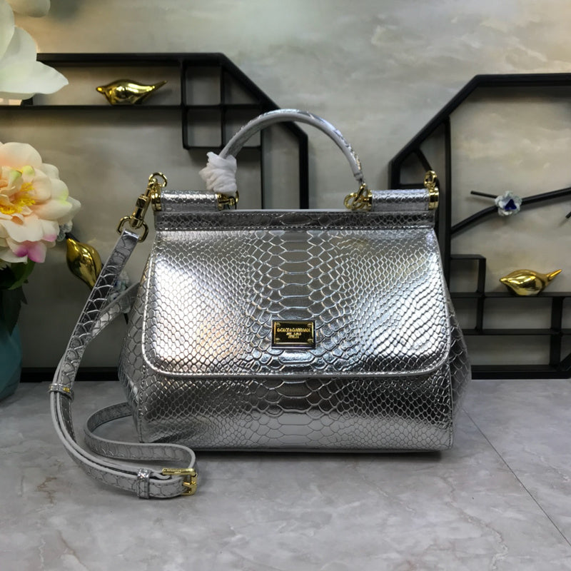 MC-Dolce Gabbana-147