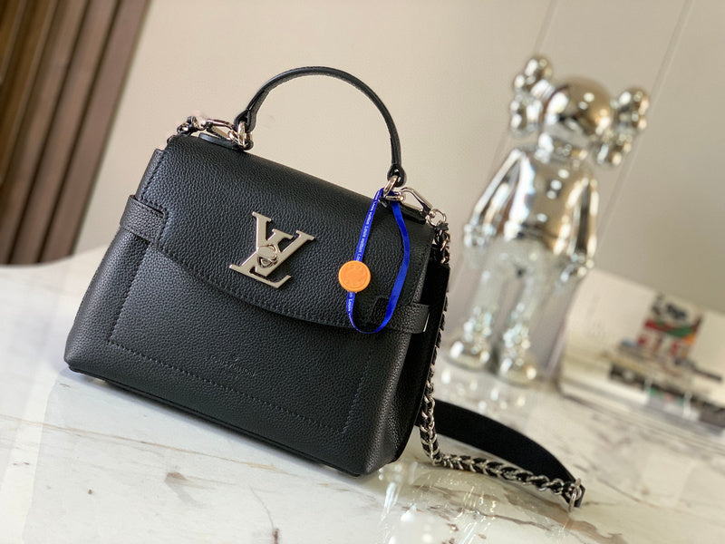 MC-LV-Bags-4879
